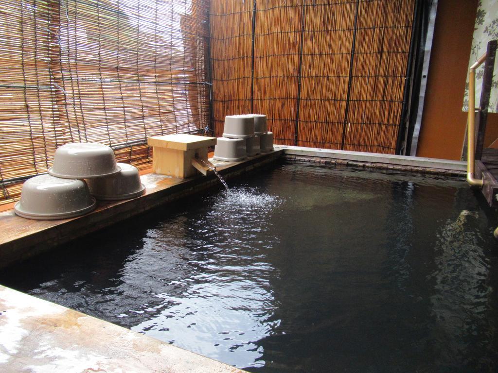 Amagase Onsen Hotel Suikoen Hita Exteriör bild